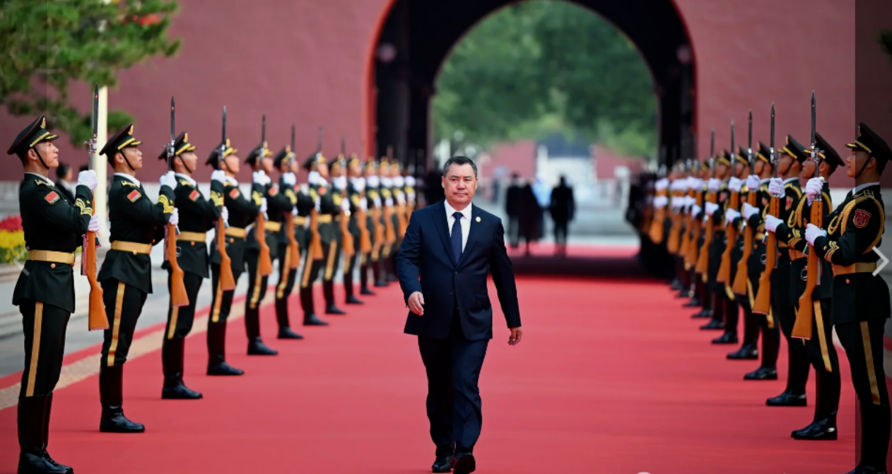 萨德尔·扎帕罗夫在北京出席纪念中国人民抗日战争暨